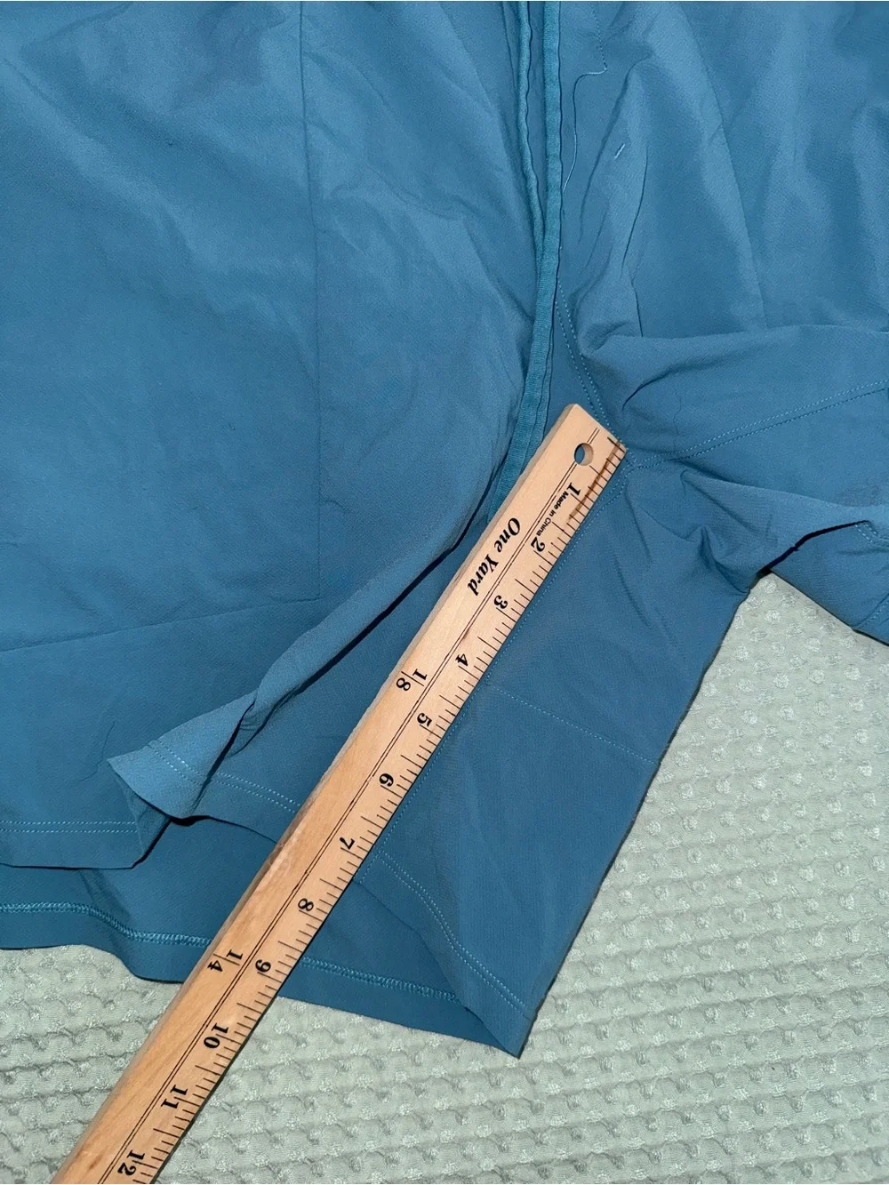 NWOT Lululemon License to Train Linerless Short 7